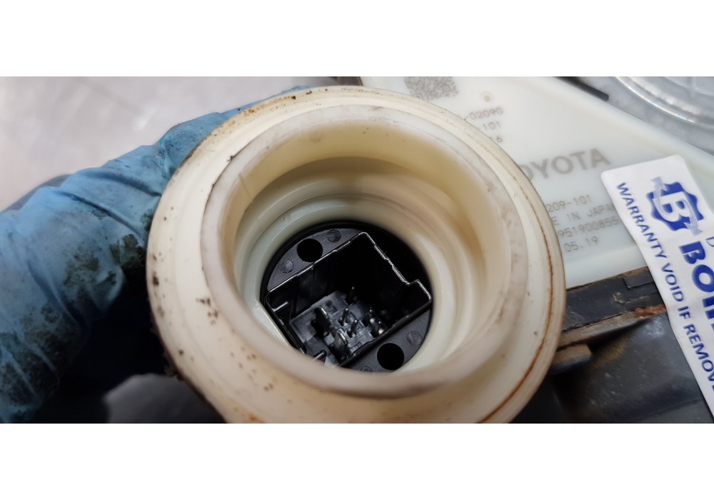 Recambio de elevalunas delantero izquierdo para toyota corolla (e21) hybrid active referencia OEM IAM 6982002741 8570102090 