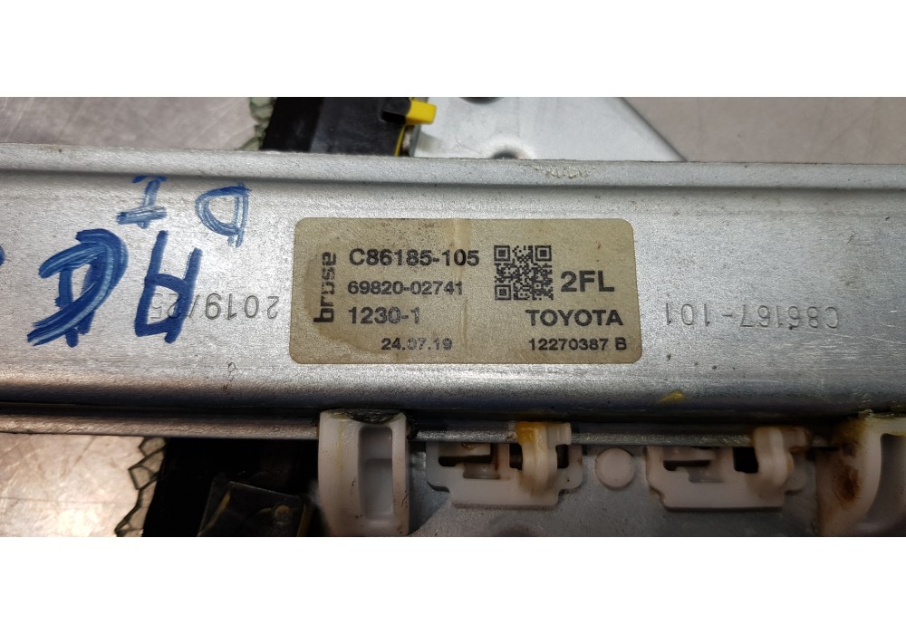 Recambio de elevalunas delantero izquierdo para toyota corolla (e21) hybrid active referencia OEM IAM 6982002741 8570102090 