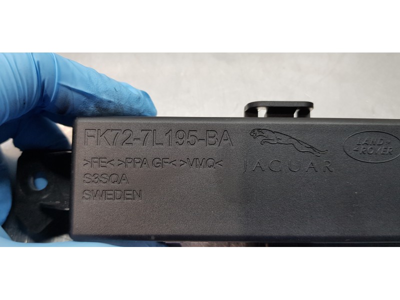 Recambio de modulo electronico para land rover discovery sport pure referencia OEM IAM FK727L195BA LR070790 