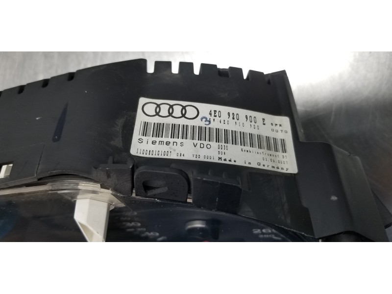 Recambio de cuadro instrumentos para audi a8 (4e2) 4.2 quattro referencia OEM IAM 4E0920900E 4E0910900 