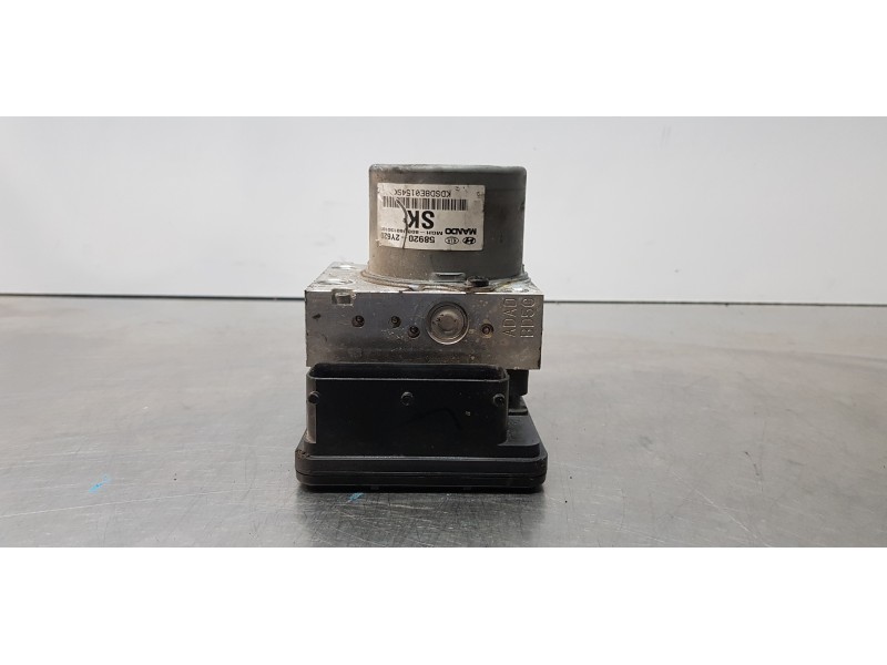 Recambio de abs para hyundai ix35 comfort 2wd referencia OEM IAM 589202Y620  