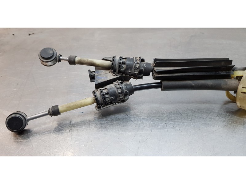 Recambio de varillaje cambio para peugeot 208 access referencia OEM IAM 9808161780  