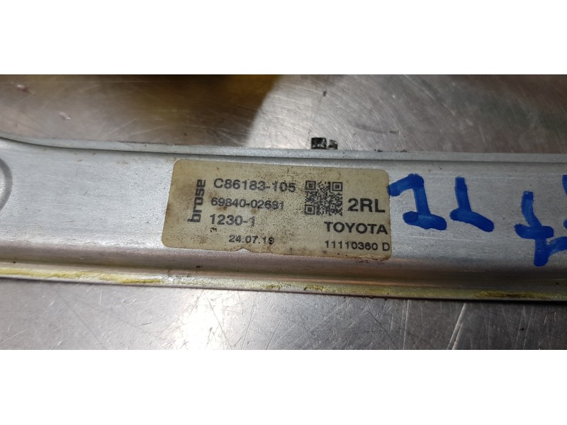 Recambio de elevalunas trasero izquierdo para toyota corolla (e21) hybrid active referencia OEM IAM 6984002681  