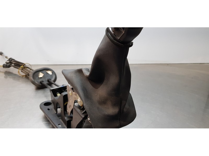 Recambio de varillaje cambio para peugeot 208 access referencia OEM IAM 9808161780  