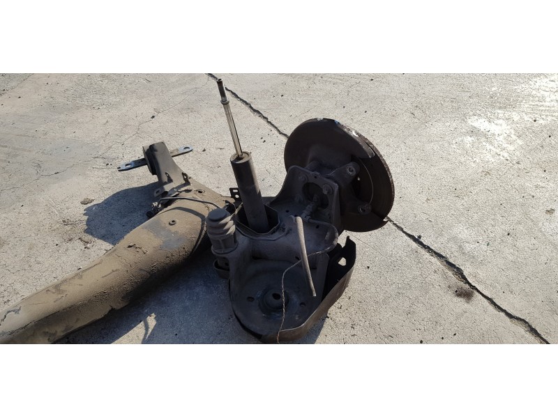 Recambio de puente trasero para citroen c4 grand picasso live referencia OEM IAM 1616785580  