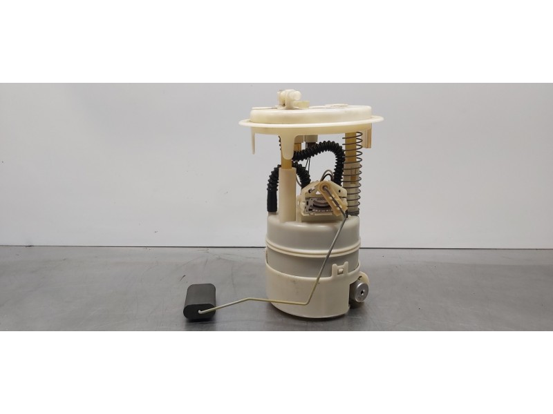 Recambio de aforador para peugeot 1007 sport referencia OEM IAM 1525HH  