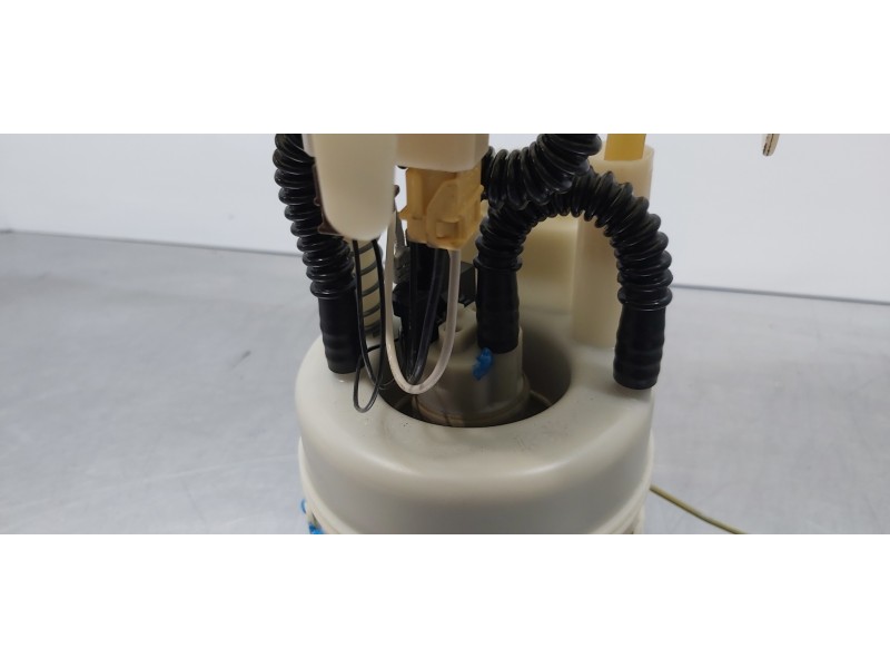 Recambio de aforador para peugeot 1007 sport referencia OEM IAM 1525HH  