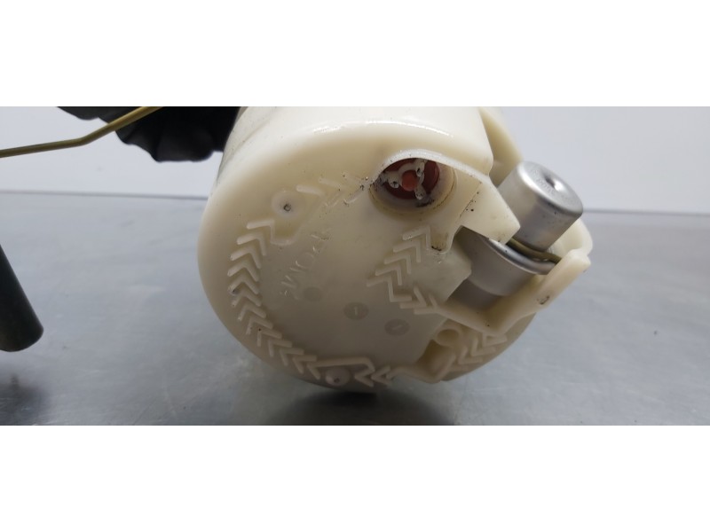 Recambio de aforador para peugeot 1007 sport referencia OEM IAM 1525HH  