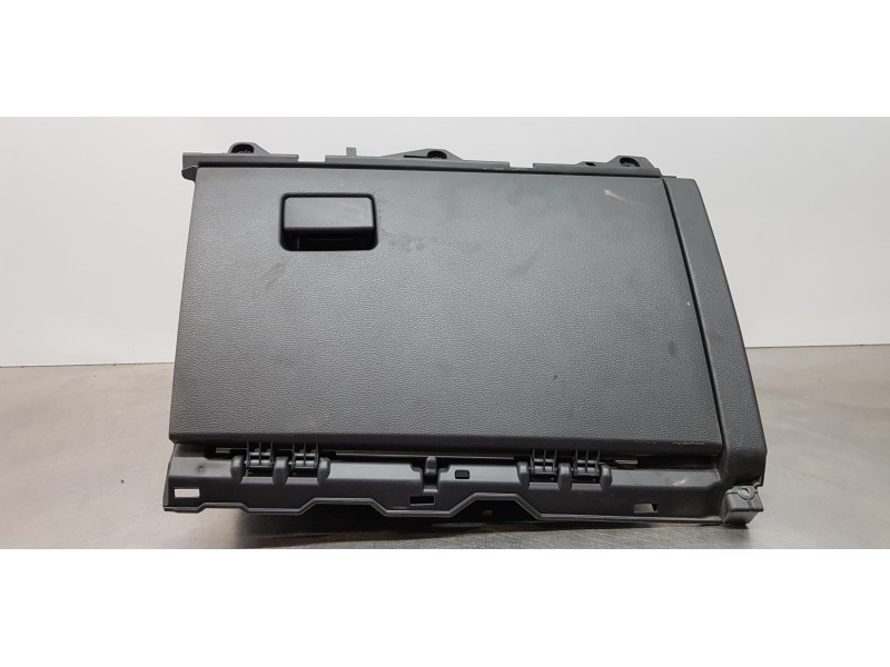 Recambio de guantera para toyota corolla (e21) hybrid active referencia OEM IAM 5555002520C0 5555002520 5543302520
