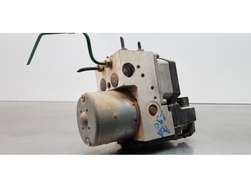 Recambio de abs para renault kangoo (f/kc0) authentique 4x4 referencia OEM IAM 8200169058 0265220666  Recambio de abs para renault kangoo (f/kc0) authentique 4x4 referencia OEM IAM 8200169058 0265220666