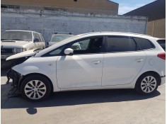 kia carens ( ) del año 2014 2