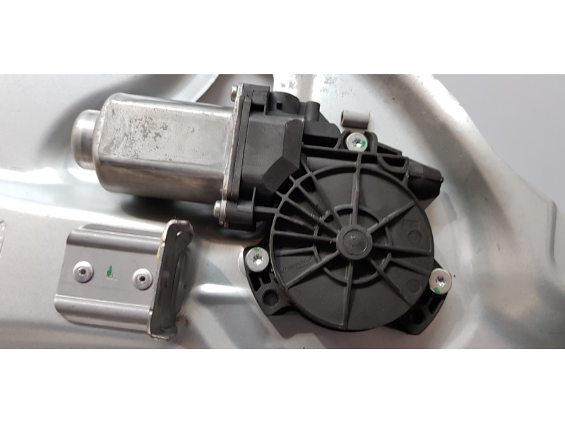 Recambio de elevalunas trasero derecho para hyundai ix35 comfort 2wd referencia OEM IAM 834802Y010  