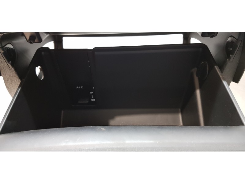 Recambio de guantera para hyundai ix35 comfort 2wd referencia OEM IAM 845412Y000  