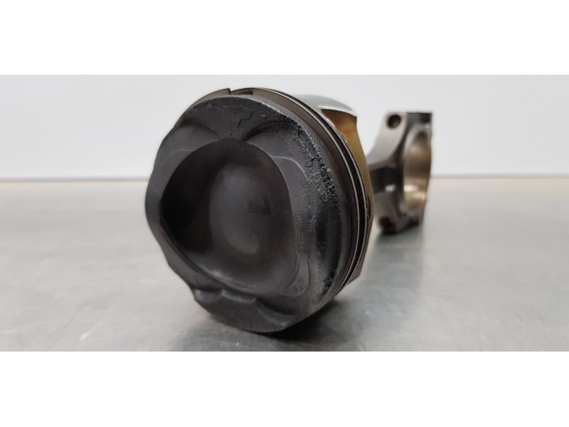 Recambio de biela para ford kuga (cbs) titanium referencia OEM IAM T4U0A  