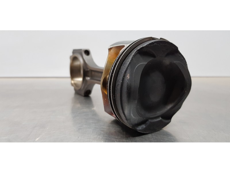 Recambio de biela para ford kuga (cbs) titanium referencia OEM IAM T4U0A  