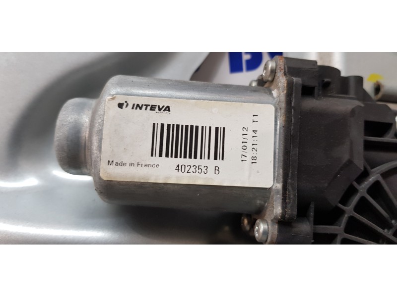 Recambio de elevalunas trasero derecho para hyundai ix35 classic 2wd referencia OEM IAM 834802Y010   Recambio de elevalunas trasero derecho para hyundai ix35 classic 2wd referencia OEM IAM 834802Y010