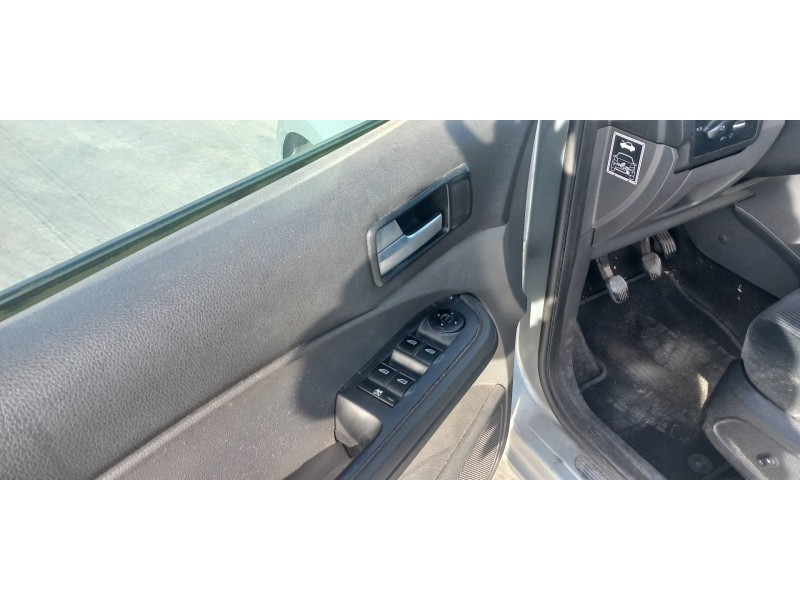 ford focus c-max (cap) del año 2004