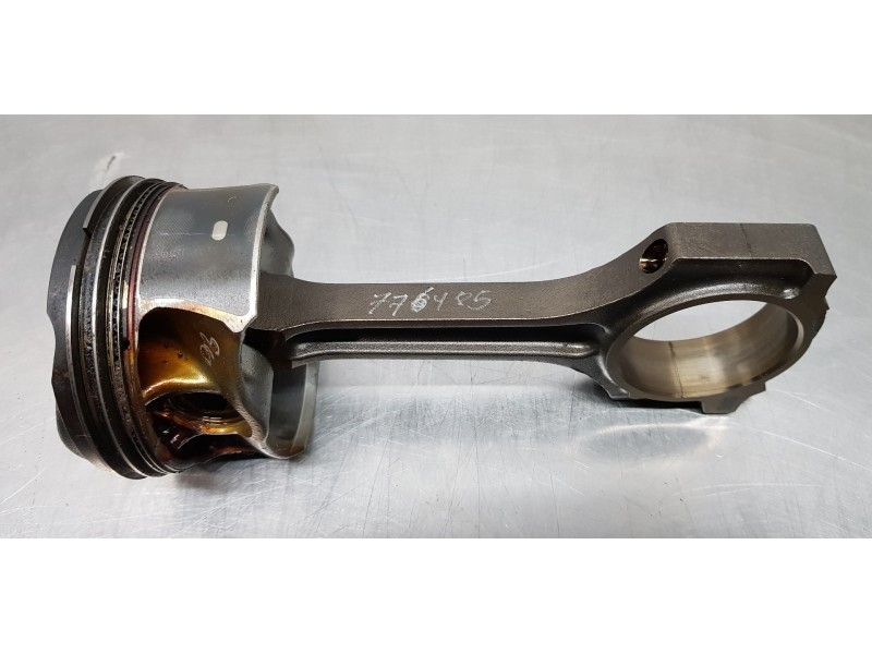 Recambio de biela para ford kuga (cbs) titanium referencia OEM IAM T4U0A  