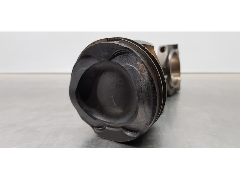 Recambio de biela para ford kuga (cbs) titanium referencia OEM IAM T4U0A  