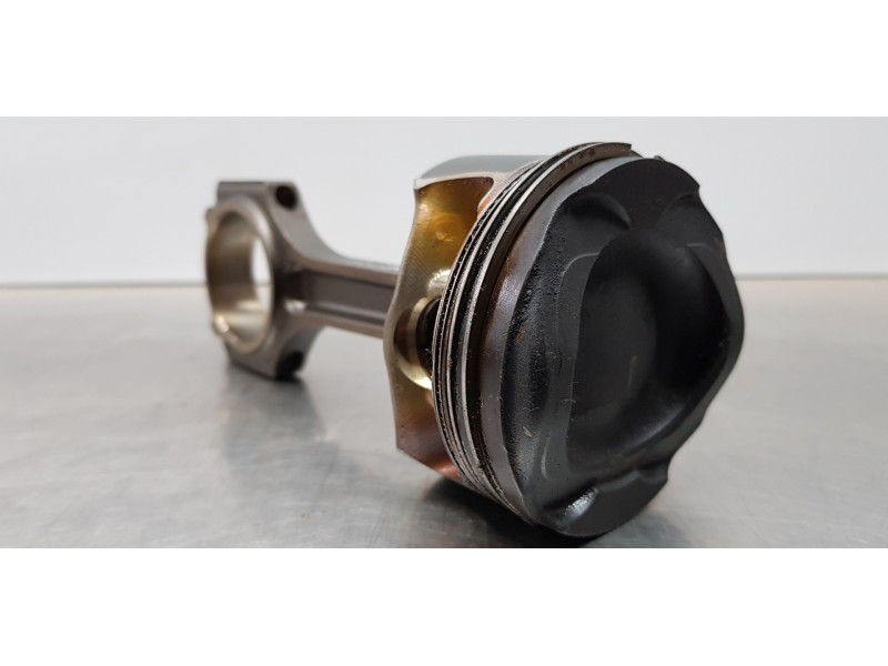 Recambio de biela para ford kuga (cbs) titanium referencia OEM IAM T4U0A   Recambio de biela para ford kuga (cbs) titanium referencia OEM IAM T4U0A