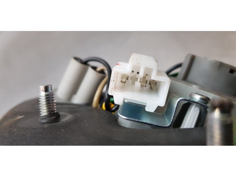 Recambio de piloto trasero derecho interior para hyundai ix35 comfort 2wd referencia OEM IAM 924062Y000  