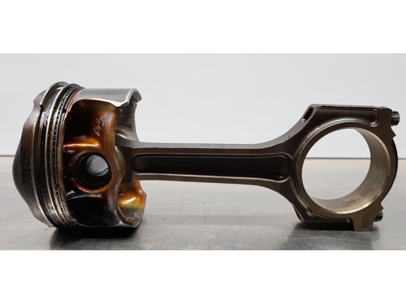 Recambio de biela para ford kuga (cbs) titanium referencia OEM IAM T4U0A   Recambio de biela para ford kuga (cbs) titanium referencia OEM IAM T4U0A