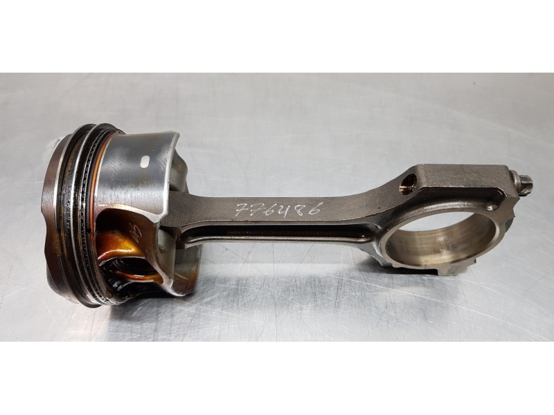 Recambio de biela para ford kuga (cbs) titanium referencia OEM IAM T4U0A   Recambio de biela para ford kuga (cbs) titanium referencia OEM IAM T4U0A