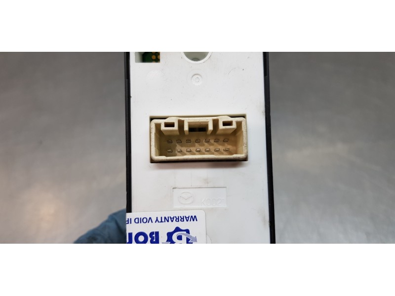 Recambio de mando elevalunas delantero izquierdo para mazda 3 lim. () luxury referencia OEM IAM BMN866350  