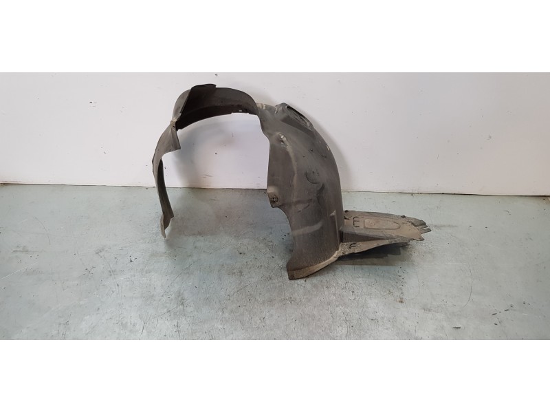 Recambio de paso rueda para skoda rapid active referencia OEM IAM 5JA809961  