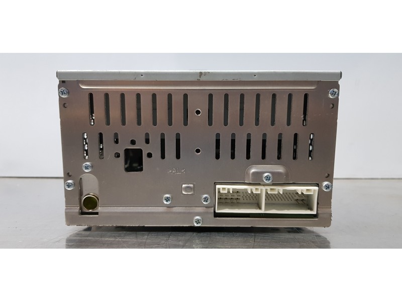 Recambio de sistema audio / radio cd para hyundai ix35 comfort 2wd referencia OEM IAM 961502Y010TJN  