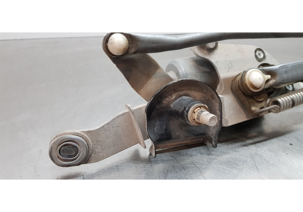 Recambio de motor limpia delantero para toyota corolla (e21) hybrid active referencia OEM IAM 8511012C80  