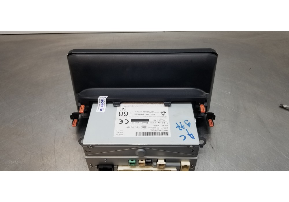 Recambio de pantalla multifuncion para toyota corolla (e21) hybrid active referencia OEM IAM 8614002680  