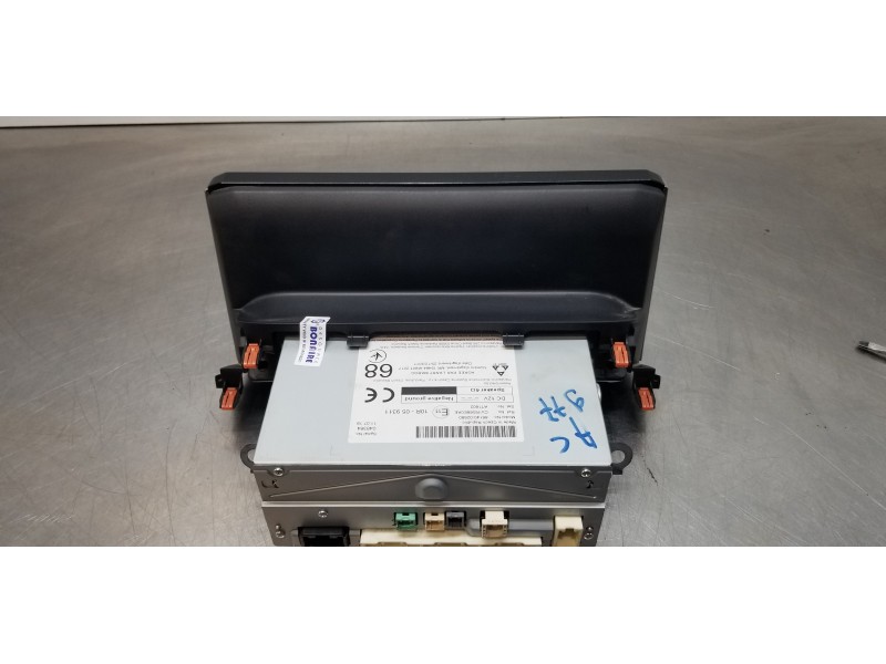 Recambio de pantalla multifuncion para toyota corolla (e21) hybrid active referencia OEM IAM 8614002680  