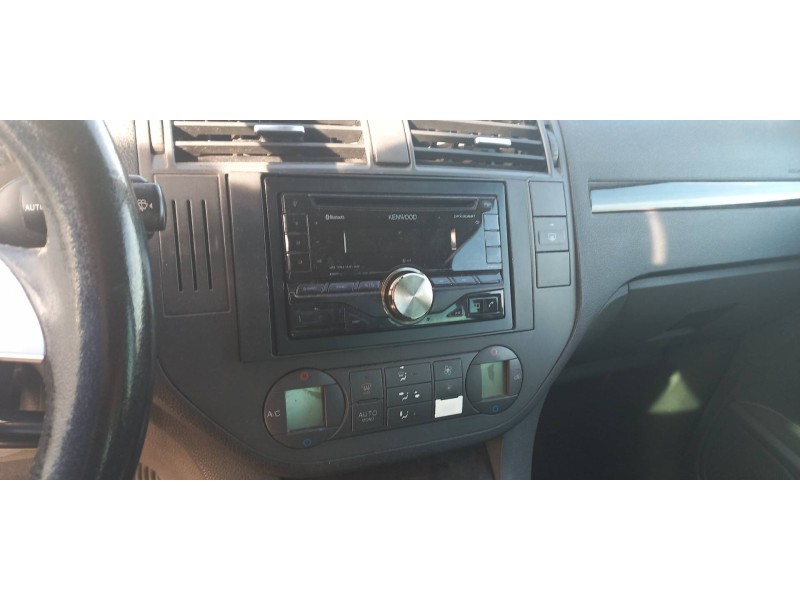 ford focus c-max (cap) del año 2004