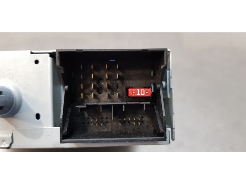 Recambio de sistema audio / radio cd para peugeot 5008 active referencia OEM IAM 98053736XT   Recambio de sistema audio / radio cd para peugeot 5008 active referencia OEM IAM 98053736XT