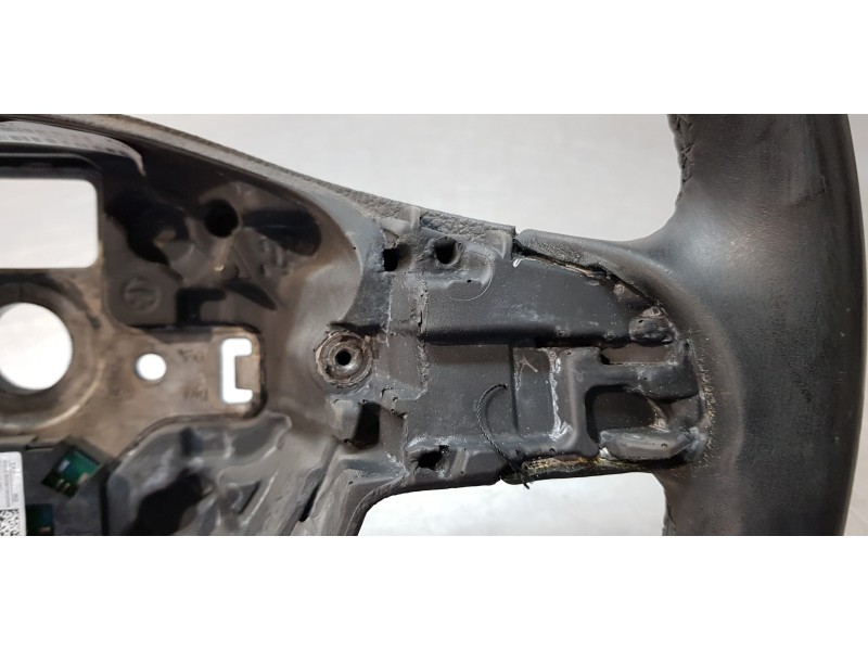 Recambio de volante para volkswagen jetta (162) sport referencia OEM IAM 5C0419091K   Recambio de volante para volkswagen jetta (162) sport referencia OEM IAM 5C0419091K