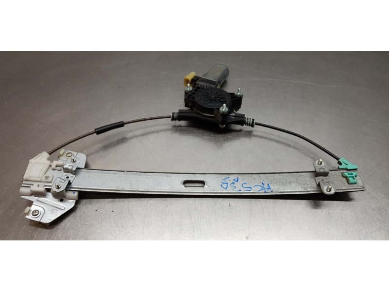 Recambio de elevalunas delantero izquierdo para hyundai accent (mc) gl referencia OEM IAM 824011G010  