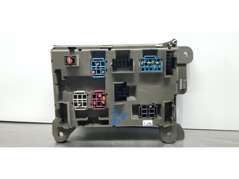 Recambio de caja reles / fusibles para bmw x5 (e70) 3.0d referencia OEM IAM 6931687   Recambio de caja reles / fusibles para bmw x5 (e70) 3.0d referencia OEM IAM 6931687