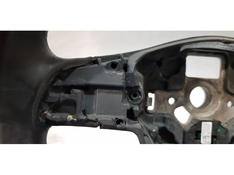 Recambio de volante para volkswagen jetta (162) sport referencia OEM IAM 5C0419091K   Recambio de volante para volkswagen jetta (162) sport referencia OEM IAM 5C0419091K