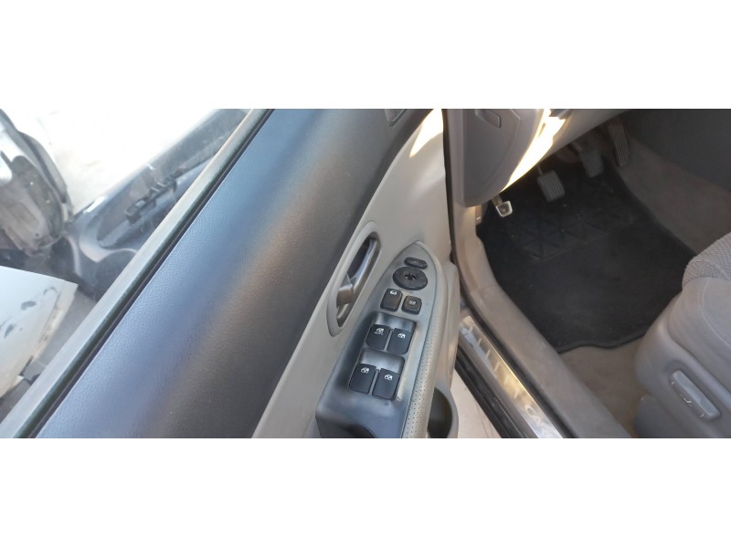 kia carens (un) del año 2008