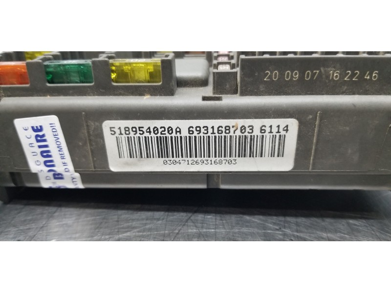 Recambio de caja reles / fusibles para bmw x5 (e70) 3.0d referencia OEM IAM 6931687   Recambio de caja reles / fusibles para bmw x5 (e70) 3.0d referencia OEM IAM 6931687