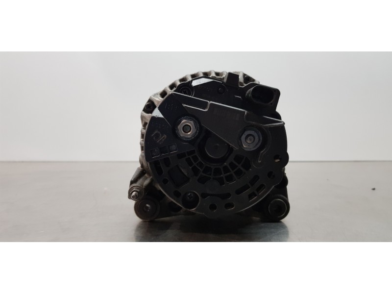 Recambio de alternador para audi a1 (8x) attraction referencia OEM IAM 03C903023S 0124525188 