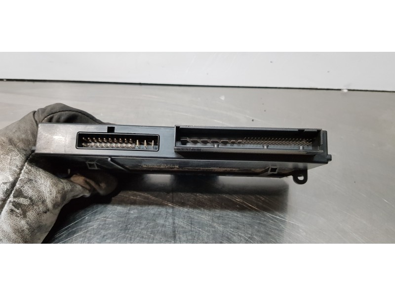 Recambio de modulo electronico para bmw serie 3 berlina (e90) 320d referencia OEM IAM 61359176884  