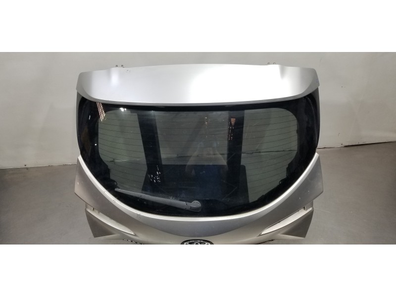 Recambio de porton trasero para toyota corolla (e21) hybrid active referencia OEM IAM 6700502610  