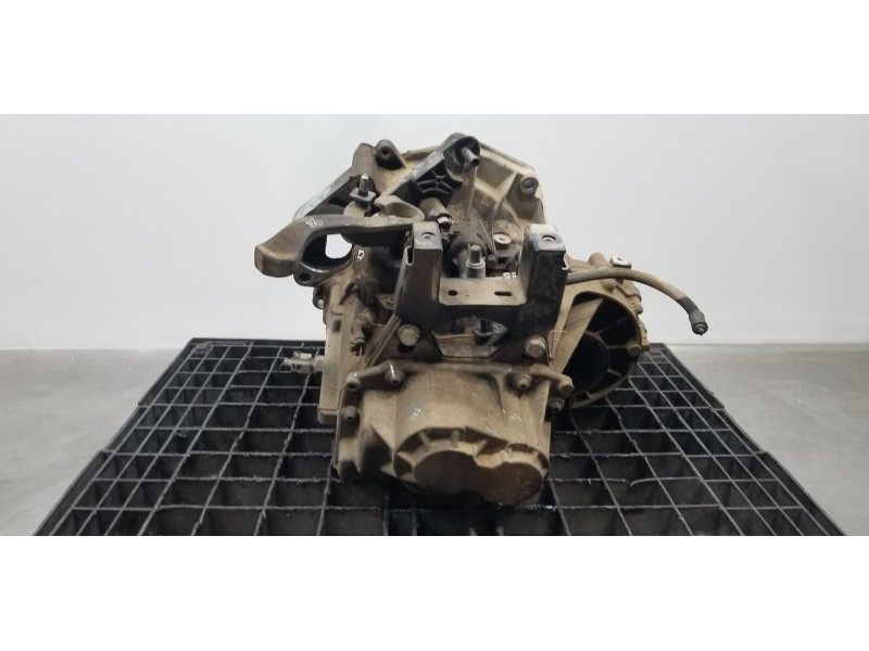 Recambio de caja cambios para audi a1 (8x) attraction referencia OEM IAM LMD 02U300050E 