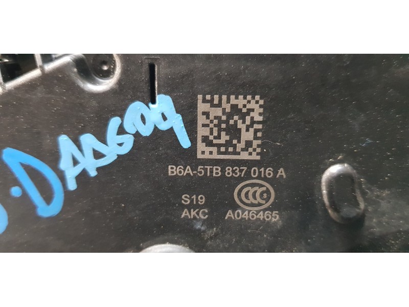 Recambio de cerradura puerta delantera derecha para volkswagen caddy furgón/kombi furgón bmt referencia OEM IAM 5TB837016A   Recambio de cerradura puerta delantera derecha para volkswagen caddy furgón/kombi furgón bmt referencia OEM IAM 5TB837016A