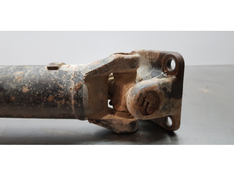 Recambio de transmision central para nissan terrano (wd21) 2.7 td referencia OEM IAM 373000F000   Recambio de transmision central para nissan terrano (wd21) 2.7 td referencia OEM IAM 373000F000