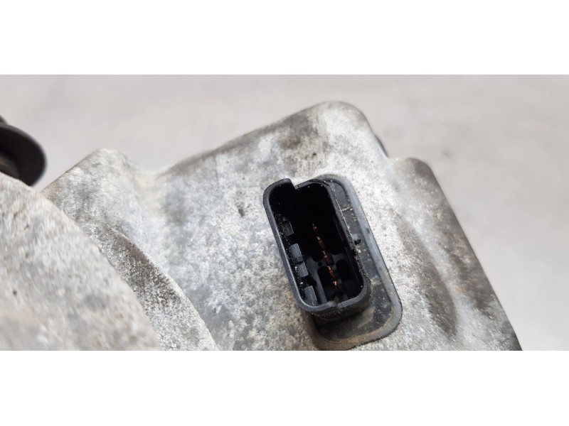 Recambio de bomba direccion para citroen c4 grand picasso sx referencia OEM IAM 9684252580  