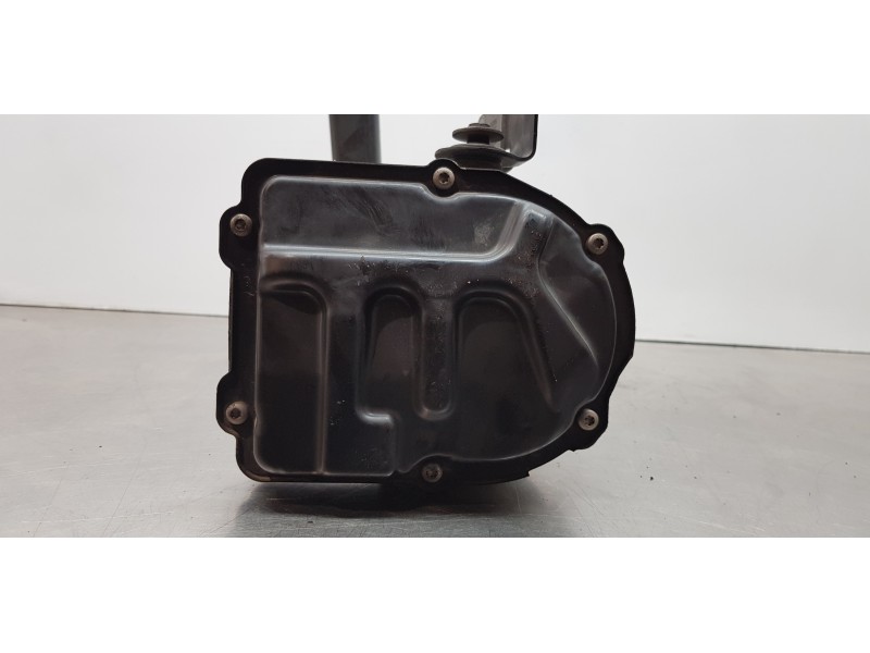 Recambio de bomba direccion para citroen c4 grand picasso sx referencia OEM IAM 9684252580  
