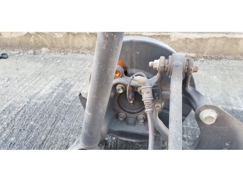 Recambio de puente trasero para mazda 3 lim. () luxury referencia OEM IAM B63B2880X  